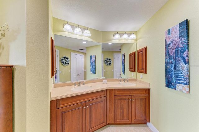 501 HABEN BOULEVARD 606, Palmetto, FL 34221