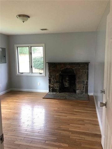 18 San Miguel Drive, Bristol, RI 02809