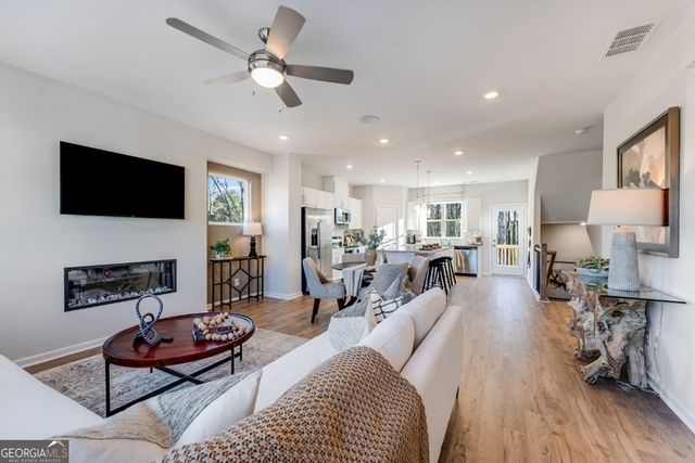 1701 Lansmere Street SW, Marietta, GA 30008