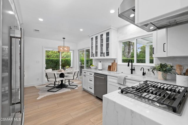 1527 N View Drive, Westlake Village, CA 91362
