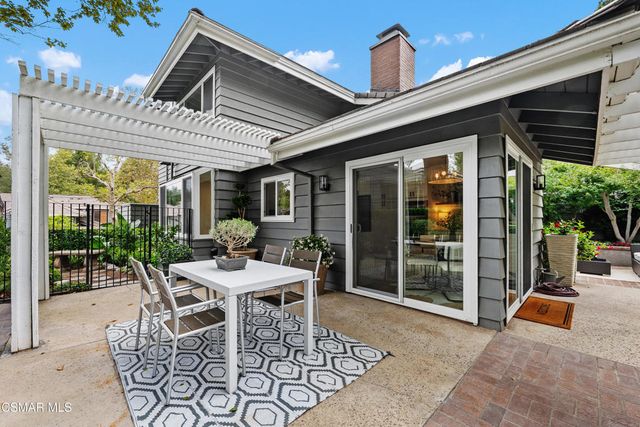 1527 N View Drive, Westlake Village, CA 91362