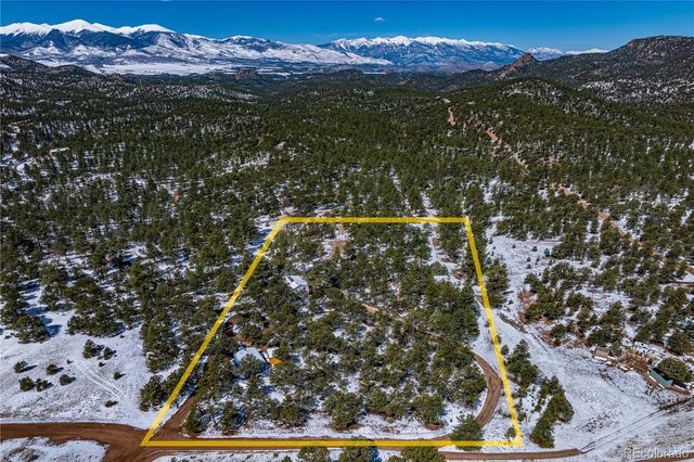 539 12th Trail, Cotopaxi, CO 81223