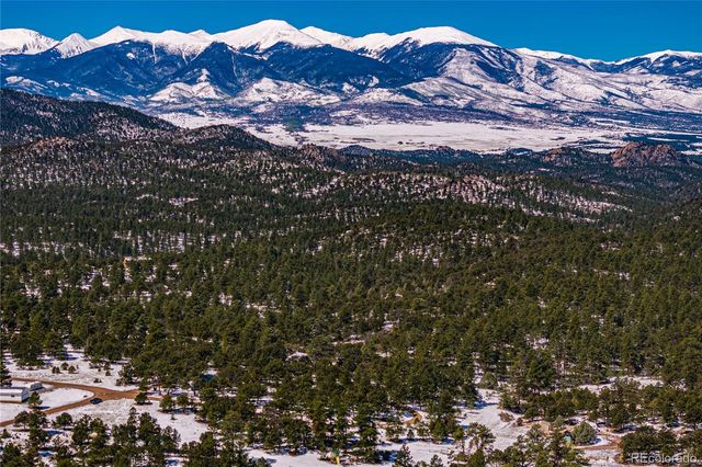 539 12th Trail, Cotopaxi, CO 81223