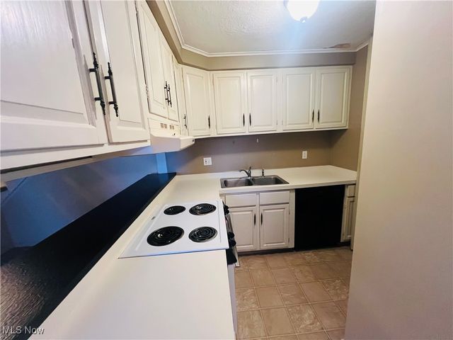 7311 Trotter Lane A, Mentor, OH 44060