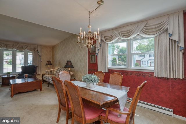 239 LOUISE DR, Morrisville, PA 19067