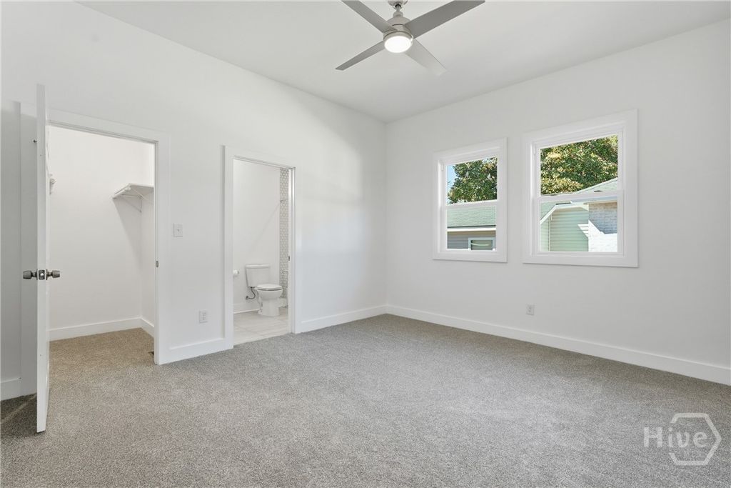 Image 24 of property listing at 101 W 51st Street, Savannah, GA 31405