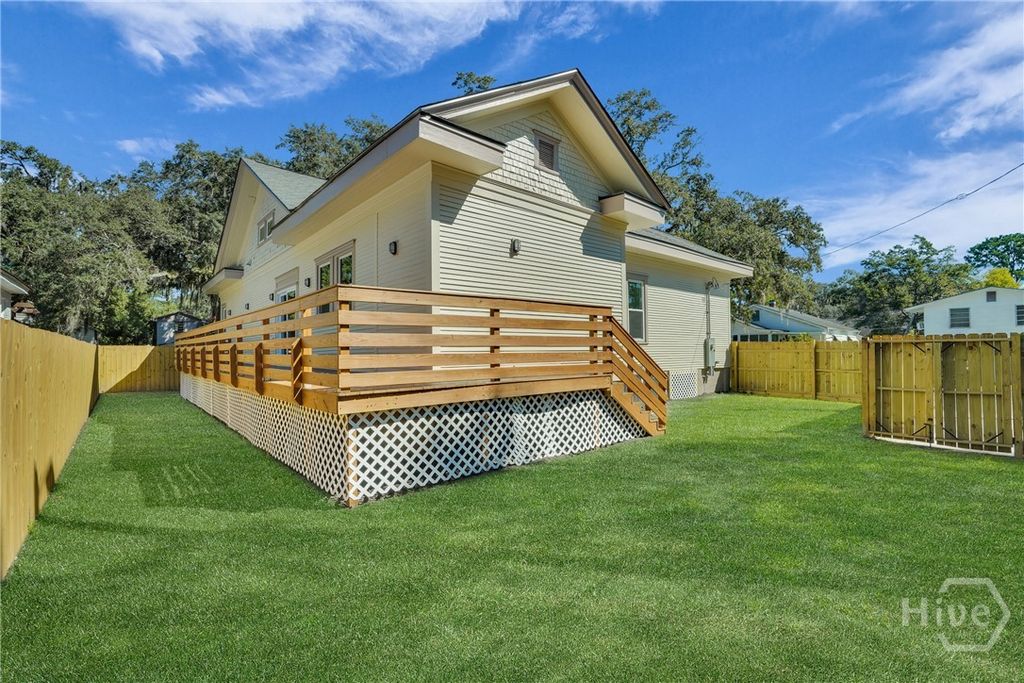 Image 57 of property listing at 101 W 51st Street, Savannah, GA 31405