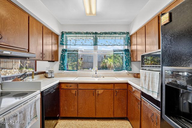 4245 Cardinal Boulevard, Port Orange, FL 32127