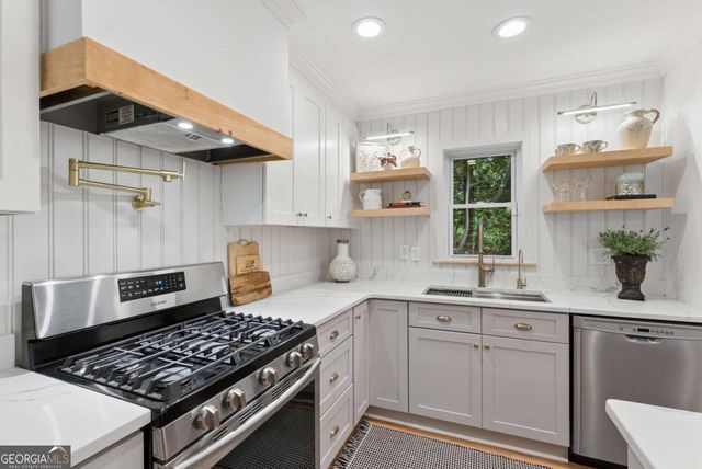 4110 Ashwoody Trail NE, Brookhaven, GA 30319