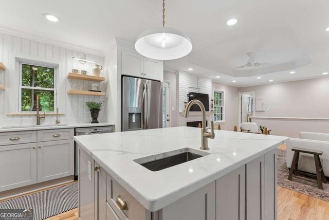 4110 Ashwoody Trail NE, Brookhaven, GA 30319