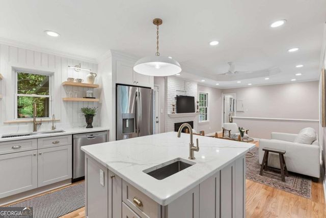 4110 Ashwoody Trail NE, Brookhaven, GA 30319