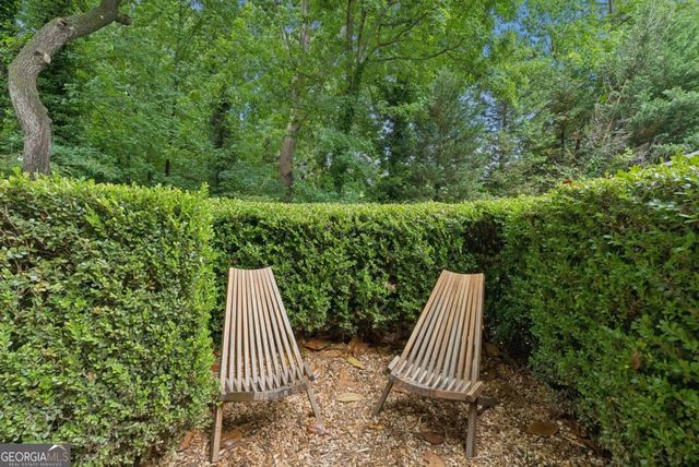 4110 Ashwoody Trail NE, Brookhaven, GA 30319