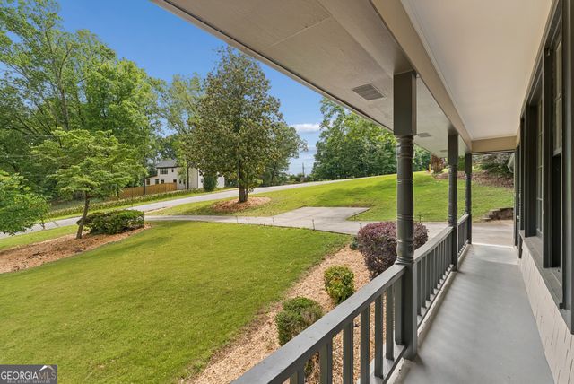 4110 Ashwoody Trail NE, Brookhaven, GA 30319