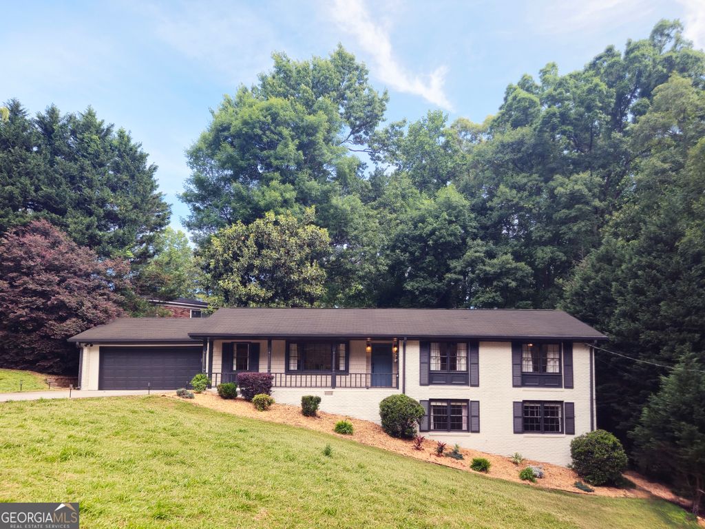 4110 Ashwoody Trail NE, Brookhaven, GA 30319