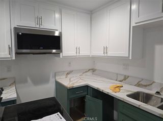 1319 3/4 E 59th Place, Los Angeles, CA 90001