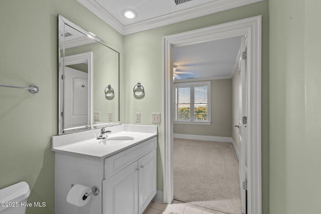 4425 Arendell Street 707 & Slip 41, Morehead City, NC 28557