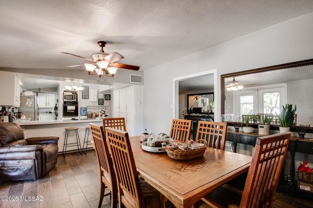 1341 E Bilby Road, Tucson, AZ 85706