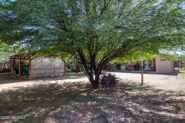 1341 E Bilby Road, Tucson, AZ 85706