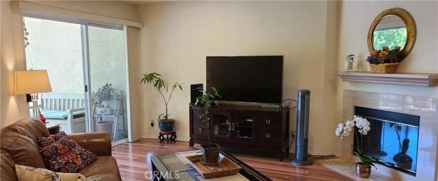 675 Oak Run Trail 306, Oak Park, CA 91377