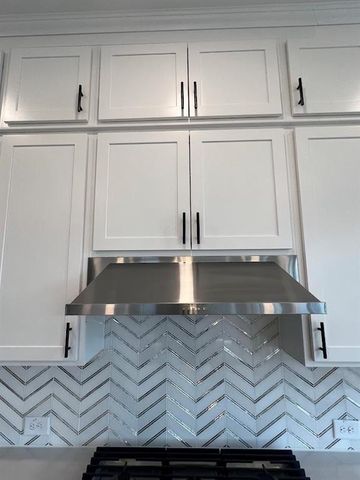 5043 Baywood Lane, Woodstock, GA 30188