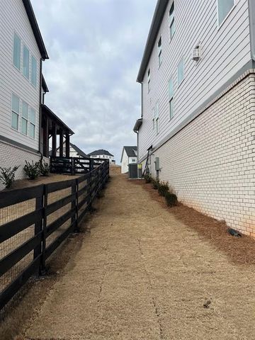 5043 Baywood Lane, Woodstock, GA 30188