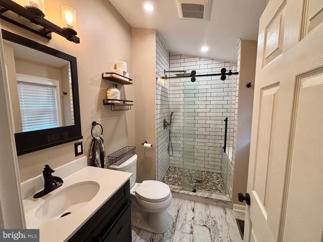 387 E NIELDS ST, West Chester, PA 19382