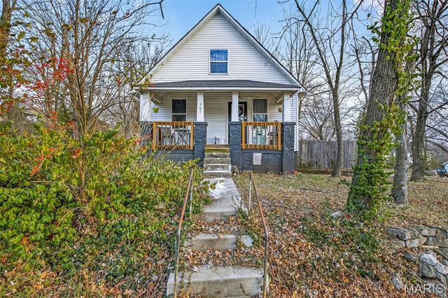 701 N Missouri Street, Potosi, MO 63664