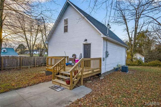 701 N Missouri Street, Potosi, MO 63664