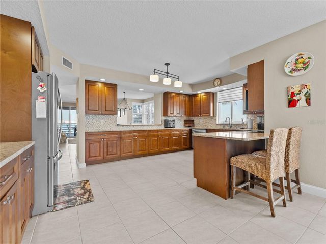 4953 BACOPA LANE S 105, St Petersburg, FL 33715