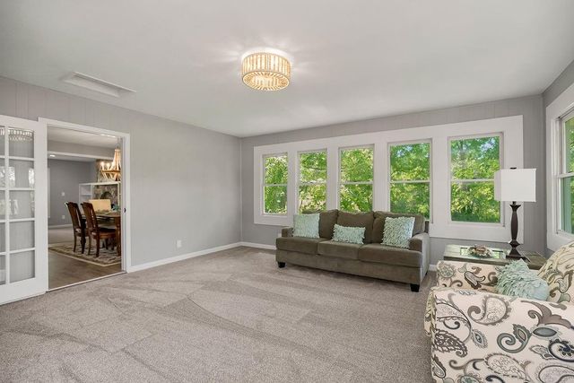7910 E 233rd Street, Peculiar, MO 64078