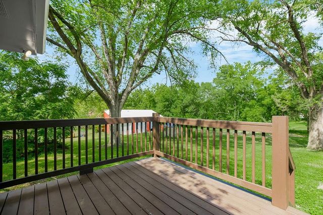 7910 E 233rd Street, Peculiar, MO 64078