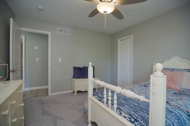 7910 E 233rd Street, Peculiar, MO 64078