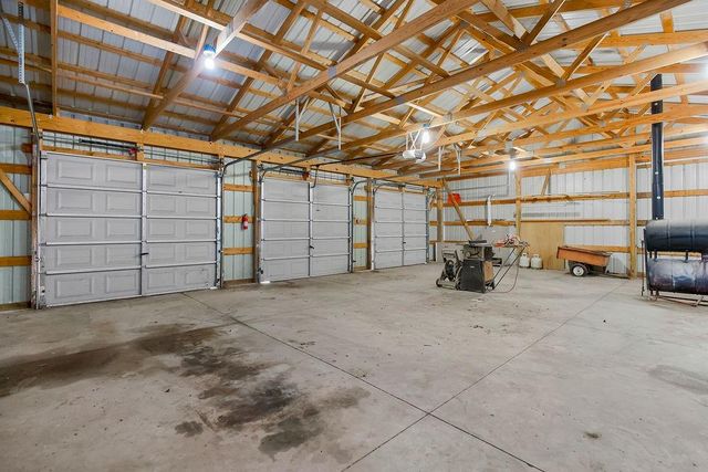 7910 E 233rd Street, Peculiar, MO 64078