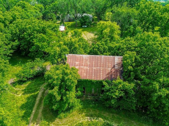7910 E 233rd Street, Peculiar, MO 64078