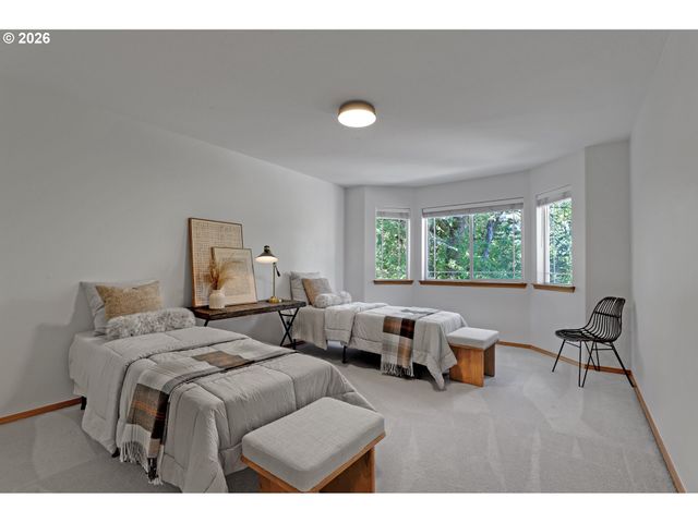 5506 Nw SKYCREST Pkwy, Portland, OR 97229