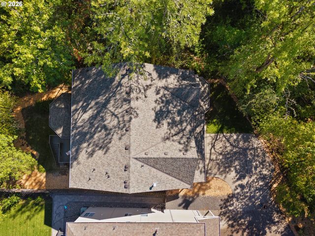 5506 Nw SKYCREST Pkwy, Portland, OR 97229