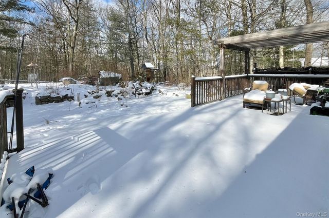 12 Deer Path Road, Tuxedo Park, NY 10987