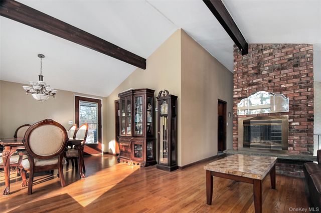 12 Deer Path Road, Tuxedo Park, NY 10987