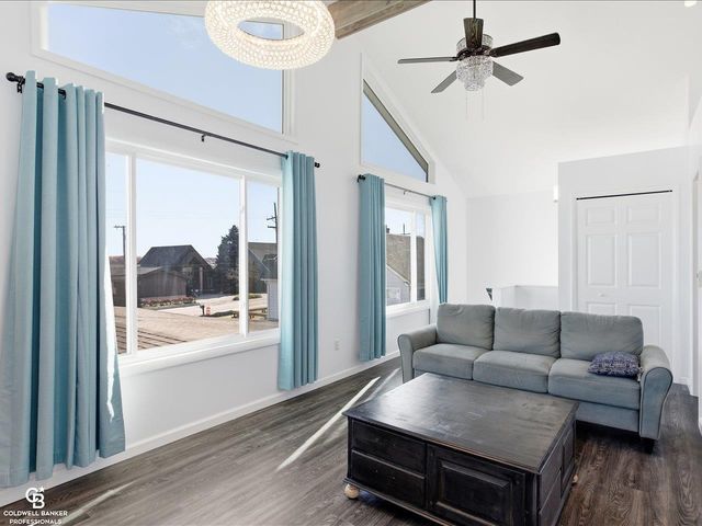 2226 River Rd Road, Marysville, MI 48040