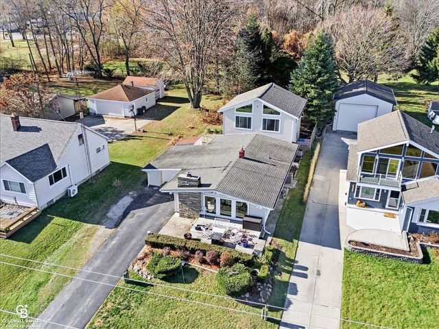 2226 River Rd Road, Marysville, MI 48040