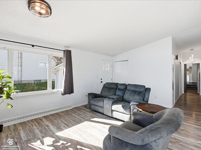 2226 River Rd Road, Marysville, MI 48040