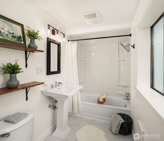 16009 Broadway Avenue, Snohomish, WA 98296