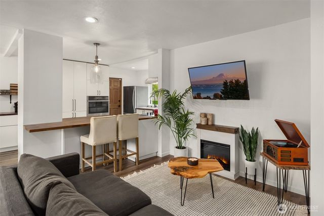 16009 Broadway Avenue, Snohomish, WA 98296