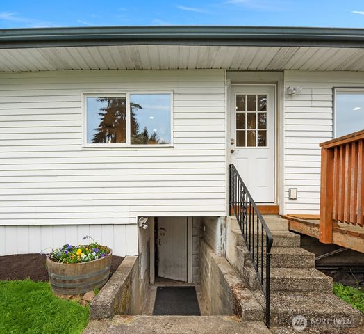 16009 Broadway Avenue, Snohomish, WA 98296