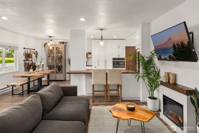 16009 Broadway Avenue, Snohomish, WA 98296