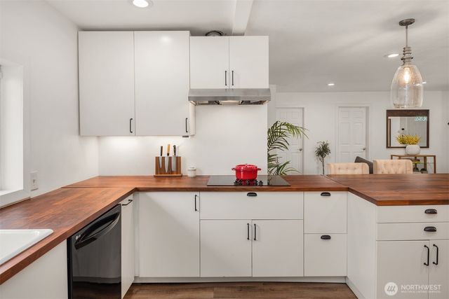 16009 Broadway Avenue, Snohomish, WA 98296