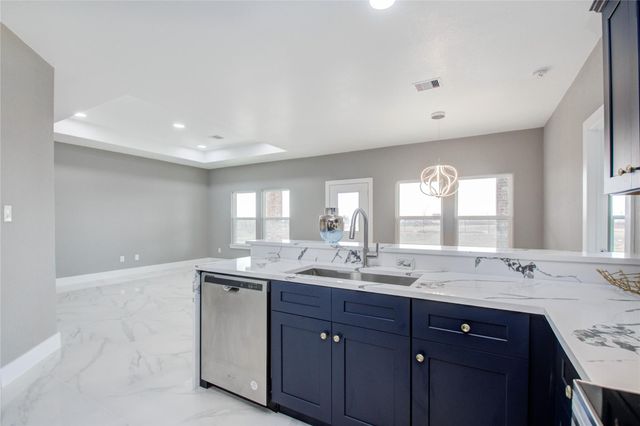 1764 Road 5722, Cleveland, TX 77327