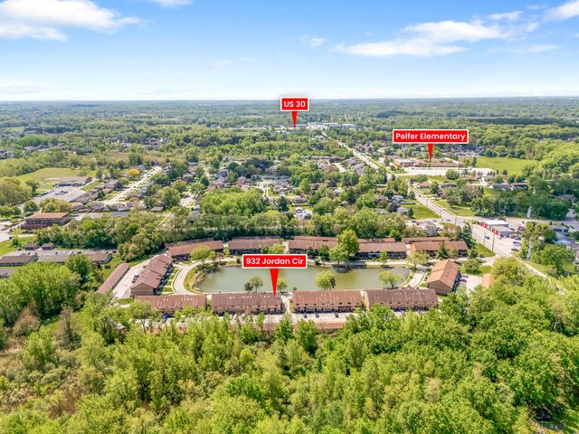 932 Jordan Circle, Schererville, IN 46375