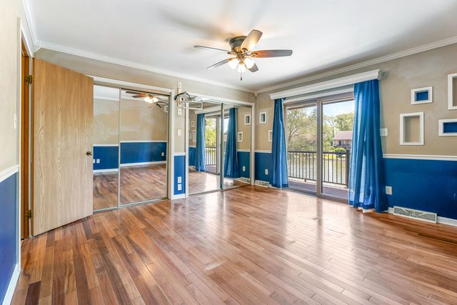 932 Jordan Circle, Schererville, IN 46375