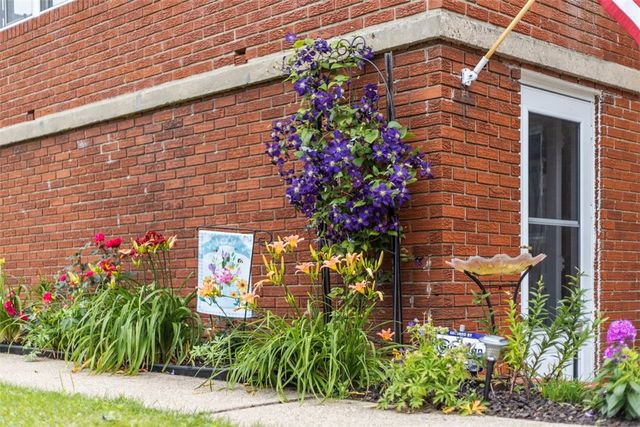 804 Redwood Drive, Cecil, PA 15057